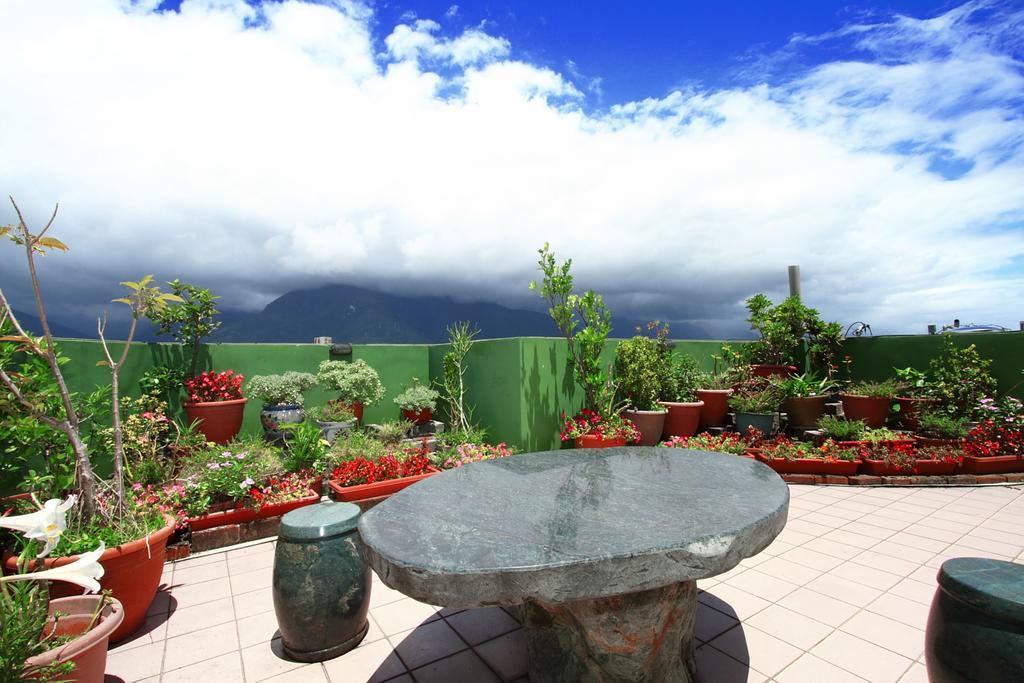 Love In Hualien B&B Bagian luar foto